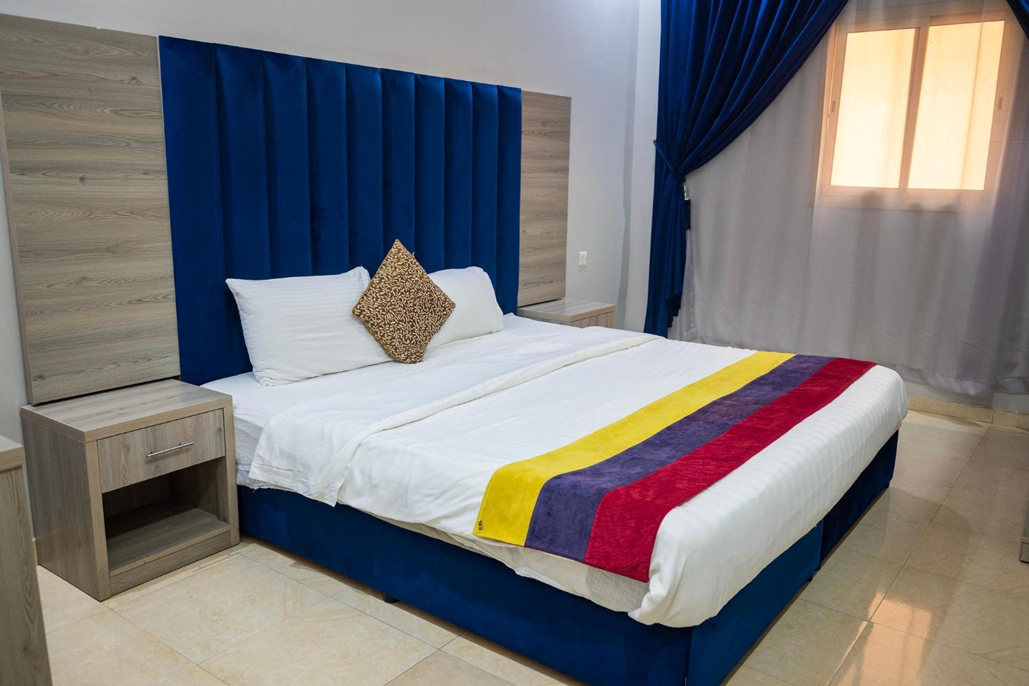 Ahlin Serviced Apartemen